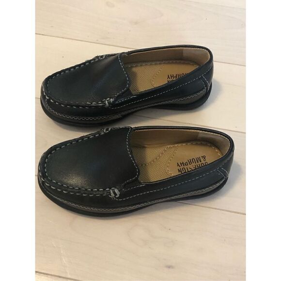 Johnston & Murphy
Boys' Locklin Leather Venetian Slip-Ons (Toddler) size 8 - Picture 2 of 3